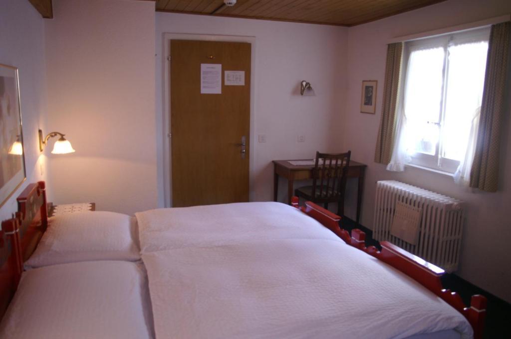 Haus Darioli Hotell Zermatt Rum bild