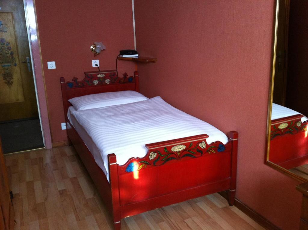 Haus Darioli Hotell Zermatt Rum bild